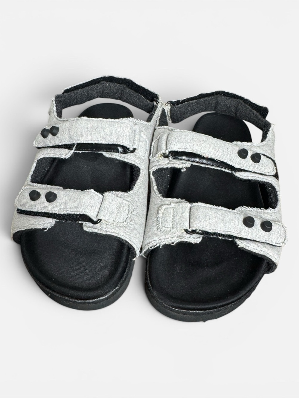 ROAM Touch Adjustable Strap Puffy Jersey Sandals Grey Size 40 - Picture 3 of 9